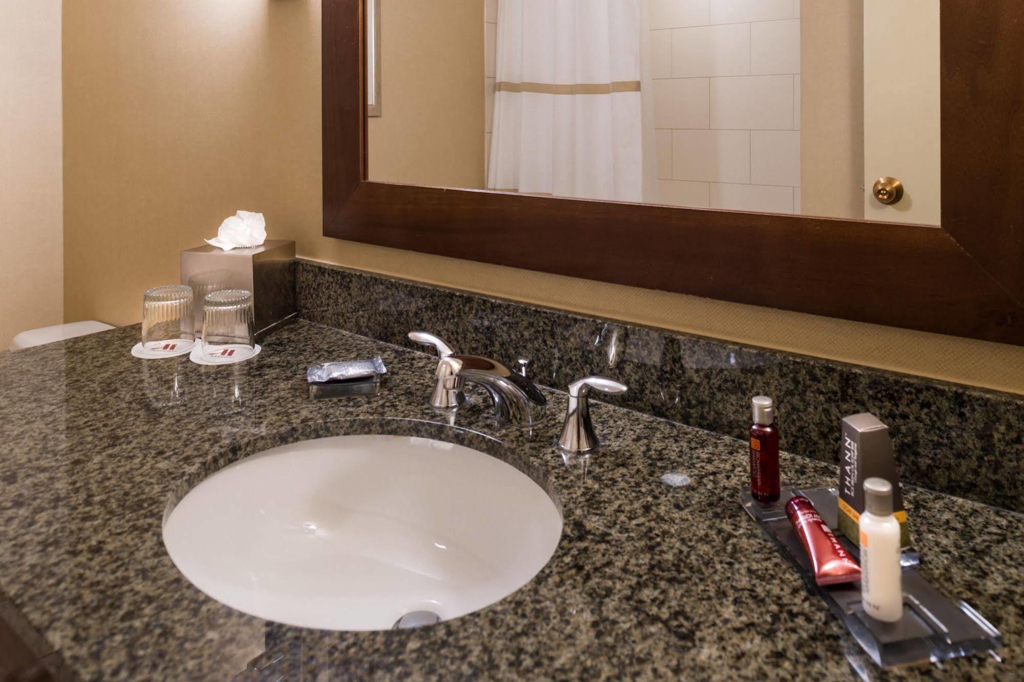 Marriott Melville Long Island Eksteriør billede